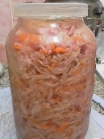 Хрустящая капуста в банке