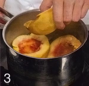 Персики очистить от кожици