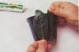листья наклейте на внешнюю сторону горшочка